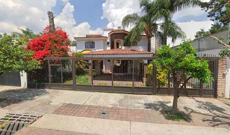 casa en venta remanso de los laureles ciudad bugambilia zapopan jalisco p8lZr1v